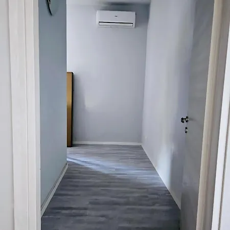 Casa Vacanze Lorenzo Apartment *
